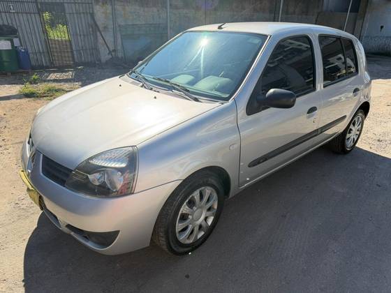 RENAULT CLIO 1.0 CAMPUS 16V FLEX 4P MANUAL RENAULT CLIO 1.0 CAMPUS 16V FLEX 4P MANUAL